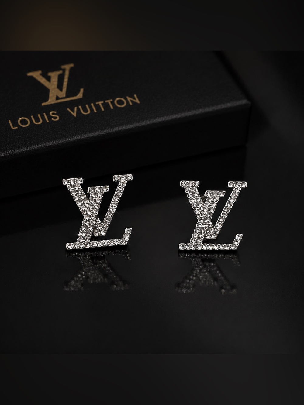 SILVER LOUIS VUITTON EARRINGS